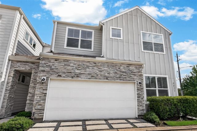 8821 Hollister Pine Court, Houston, TX 77080