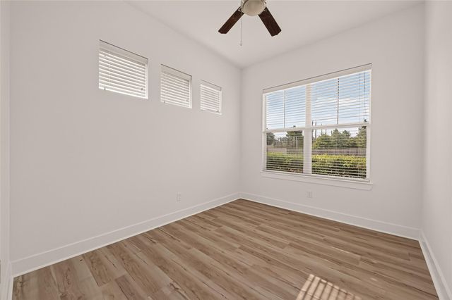 8821 Hollister Pine Court, Houston, TX 77080