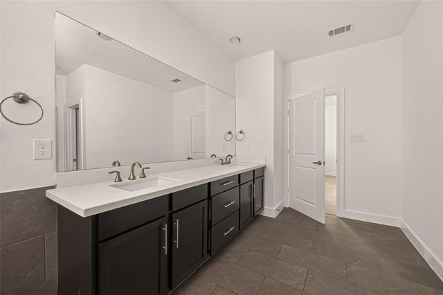 8821 Hollister Pine Court, Houston, TX 77080