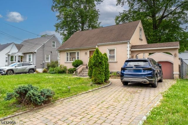339 Oakwood Ave, Kenilworth Boro, NJ 07033