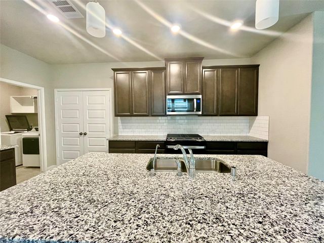 17526 Rosette Grass Drive, Conroe, TX 77385