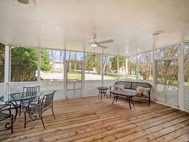 130 Ervin Dr, Hendersonville, TN 37075