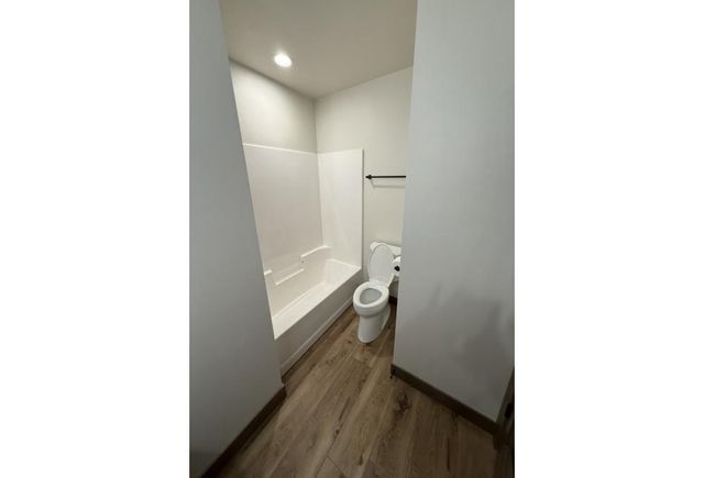 709 ROBIN STREET, New London, WI 54961