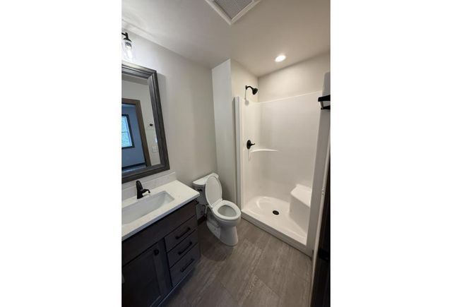 709 ROBIN STREET, New London, WI 54961