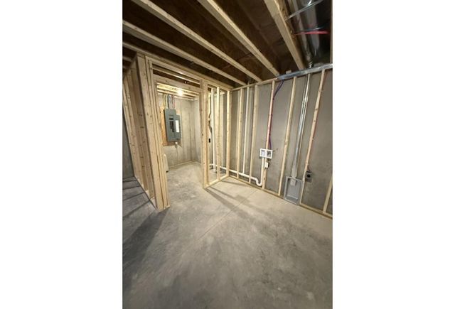 709 ROBIN STREET, New London, WI 54961