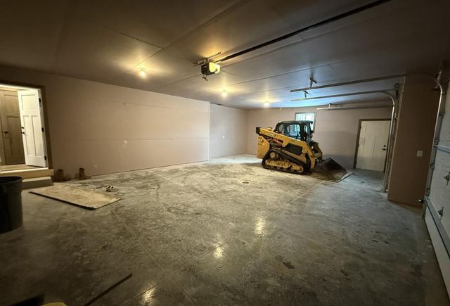 709 ROBIN STREET, New London, WI 54961