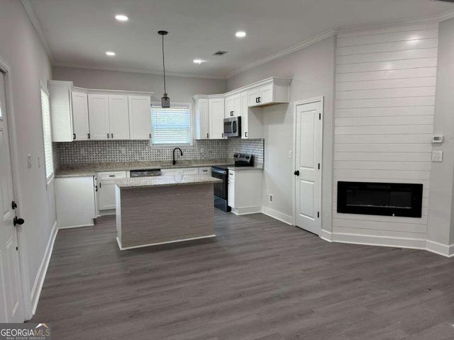 69 Fourth Street, Griffin, GA 30223
