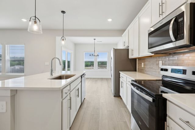 4253 Skyridge Dr, Nashville, TN 37207