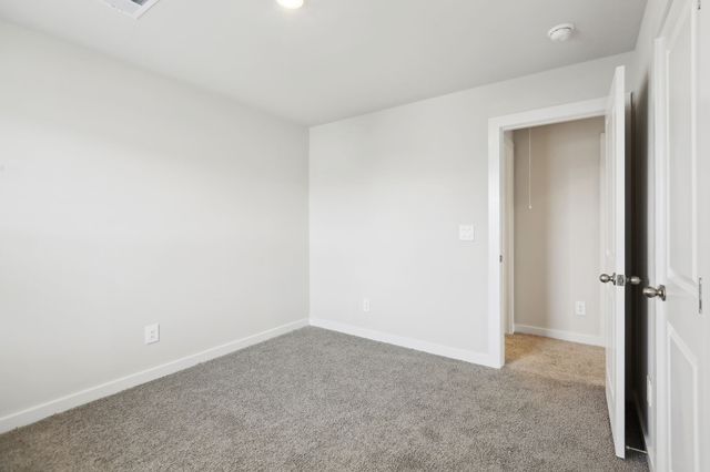 4253 Skyridge Dr, Nashville, TN 37207