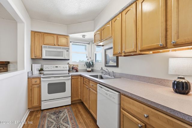 317 MAGNOLIA Street, Neptune Beach, FL 32266