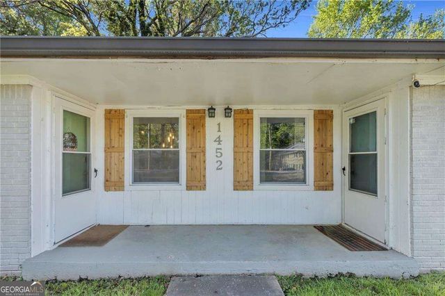 1452 Mercer Avenue, College Park, GA 30337