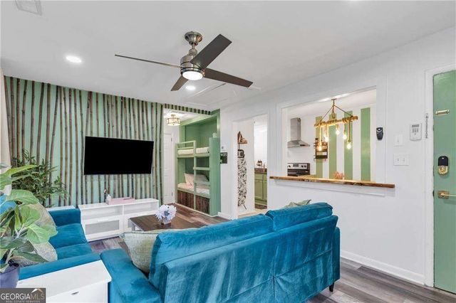 1452 Mercer Avenue, College Park, GA 30337