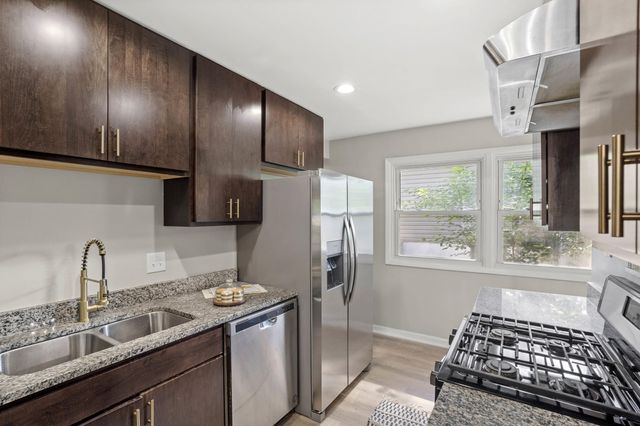 6767 Van Buren Street, Merrillville, IN 46410