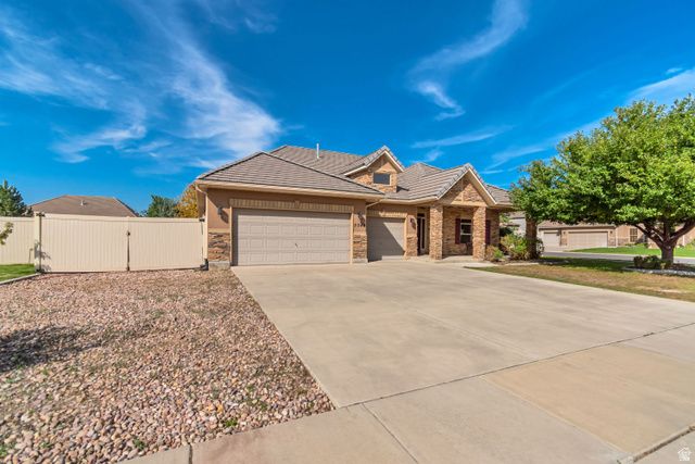 2048 W 400 S, Lehi, UT 84043