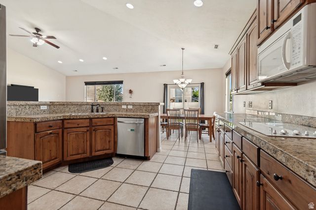 2048 W 400 S, Lehi, UT 84043