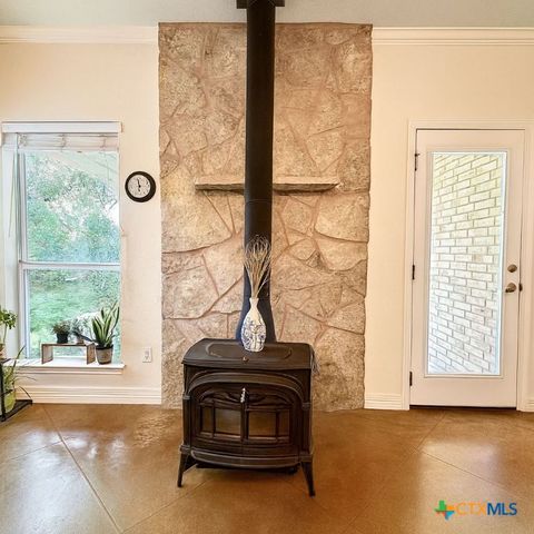 1652 Homestead, Kempner, TX 76539