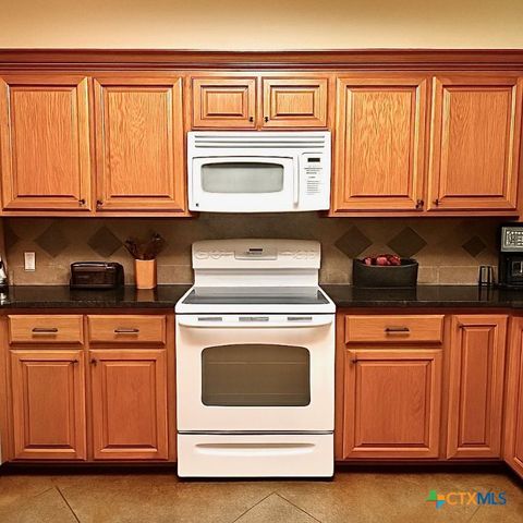 1652 Homestead, Kempner, TX 76539