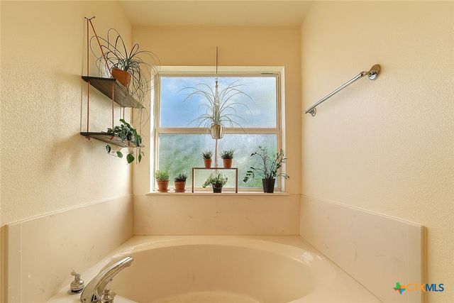 1652 Homestead, Kempner, TX 76539