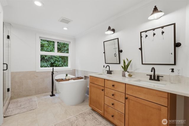20224 SE 26th Street, Sammamish, WA 98075