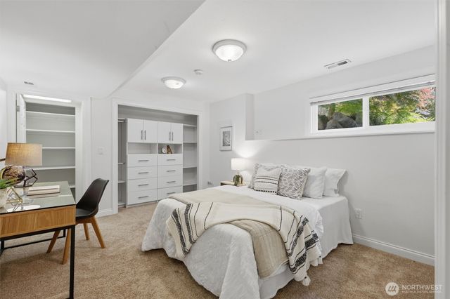 20224 SE 26th Street, Sammamish, WA 98075
