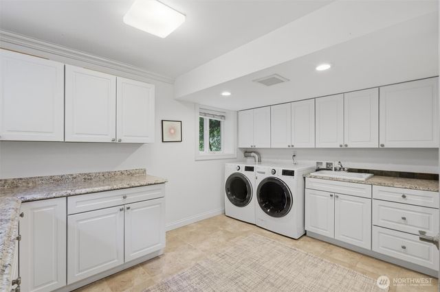 20224 SE 26th Street, Sammamish, WA 98075