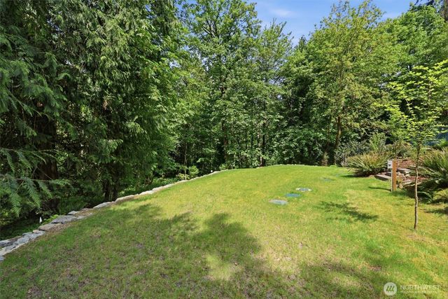 20224 SE 26th Street, Sammamish, WA 98075