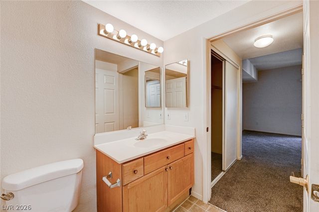 10553 Pine Pointe Avenue 102, Las Vegas, NV 89144
