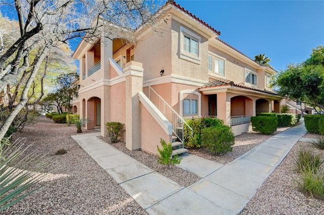 10553 Pine Pointe Avenue 102, Las Vegas, NV 89144