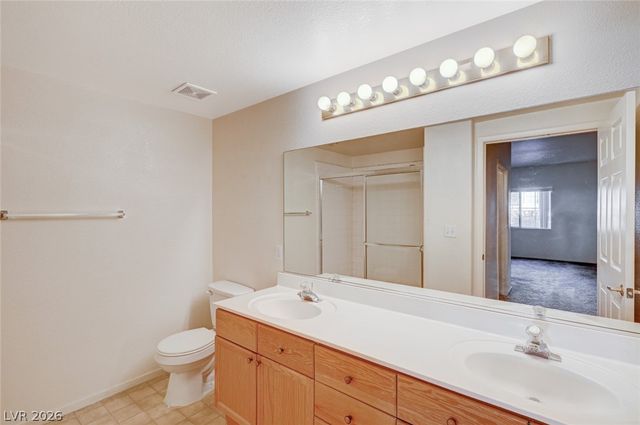 10553 Pine Pointe Avenue 102, Las Vegas, NV 89144