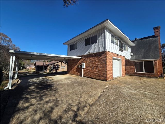 650 HILLSBORO Road, Montgomery, AL 36104