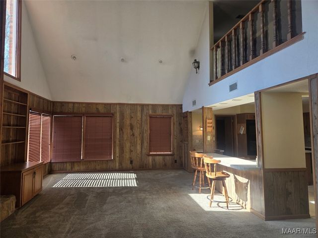 650 HILLSBORO Road, Montgomery, AL 36104