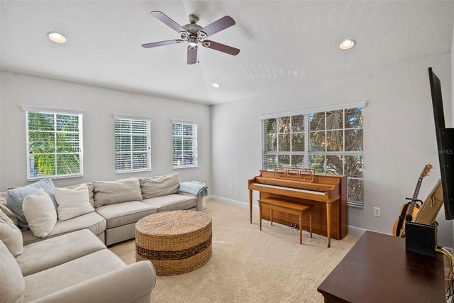 4117 W ZELAR STREET, Tampa, FL 33629