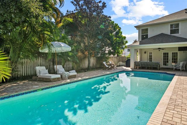 4117 W ZELAR STREET, Tampa, FL 33629