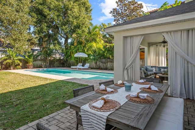 4117 W ZELAR STREET, Tampa, FL 33629