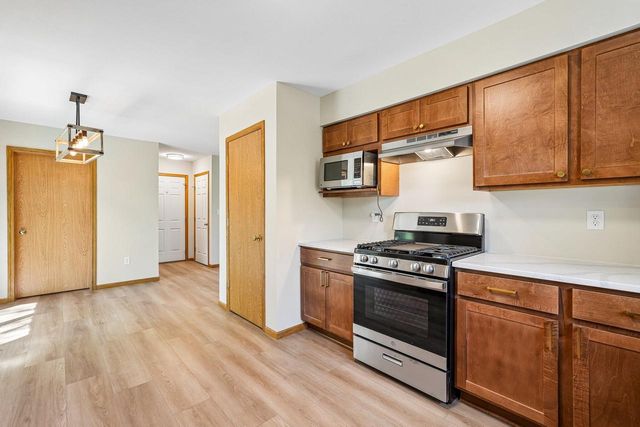 4202 Lake STREET, Burlington, WI 53105