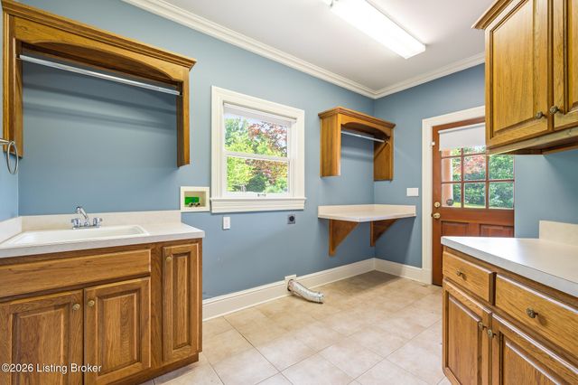 6711 Highway 329, Crestwood, KY 40014