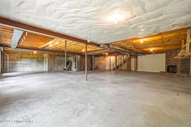 6711 Highway 329, Crestwood, KY 40014