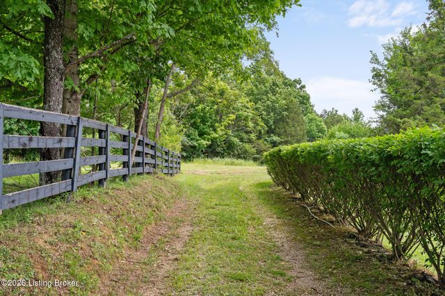 6711 Highway 329, Crestwood, KY 40014