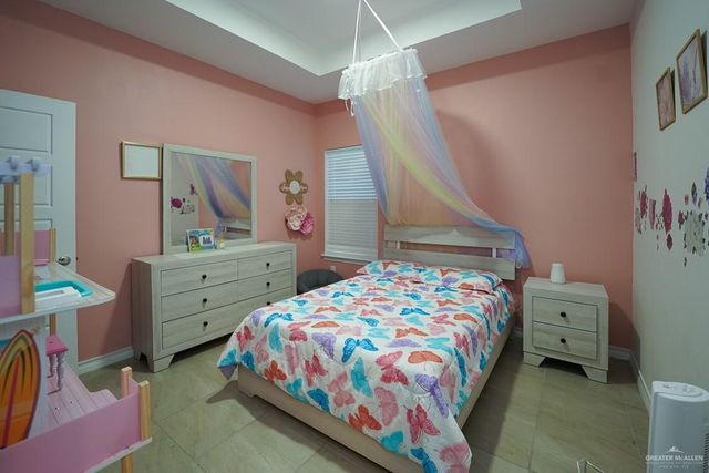 1909 Macquarie Drive, Edinburg, TX 78542