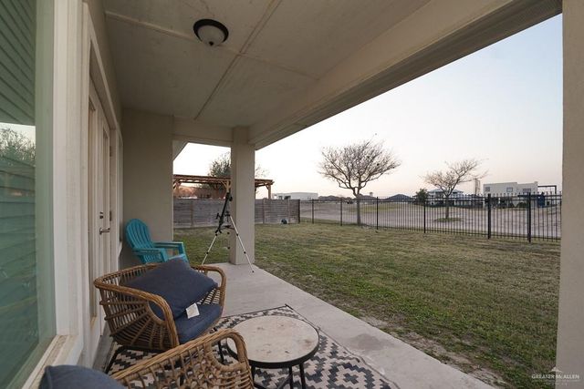 1909 Macquarie Drive, Edinburg, TX 78542