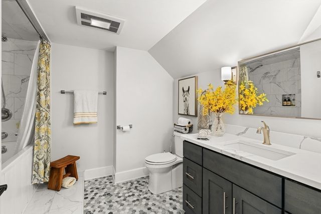 1705-1707 Northampton Street, Holyoke, MA 01040