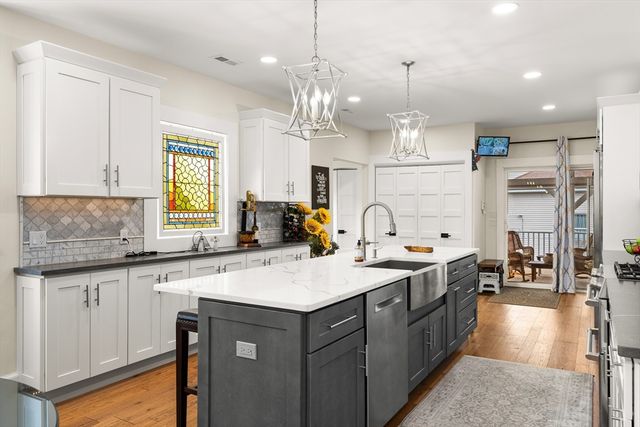 1705-1707 Northampton Street, Holyoke, MA 01040