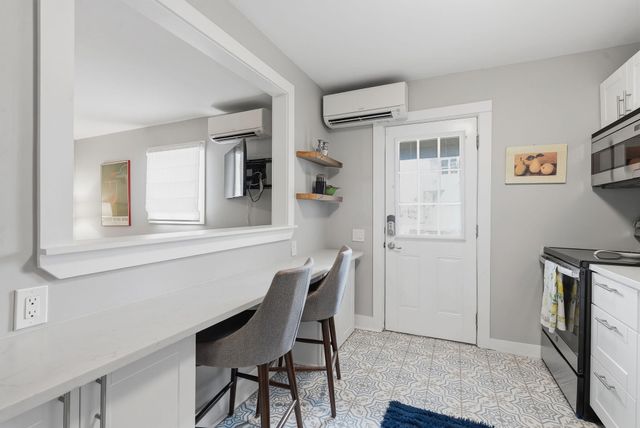 213 Shady Lane, Charleston, SC 29407