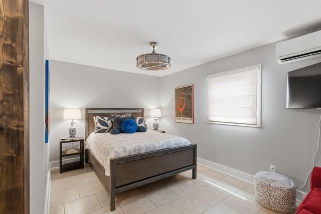 213 Shady Lane, Charleston, SC 29407