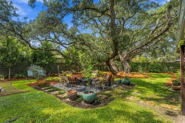 213 Shady Lane, Charleston, SC 29407