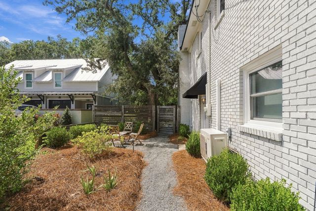 213 Shady Lane, Charleston, SC 29407