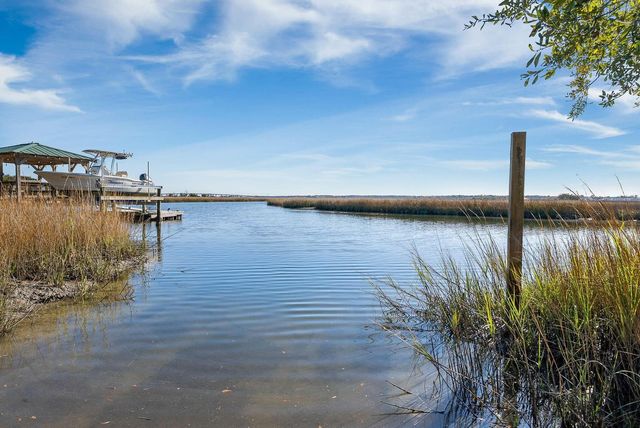 213 Shady Lane, Charleston, SC 29407