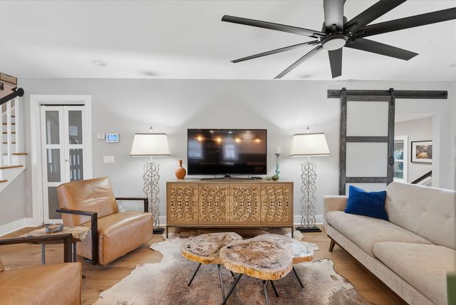 213 Shady Lane, Charleston, SC 29407