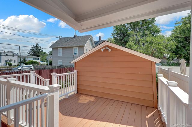 5 Columbia Street, Farmingdale, NY 11735
