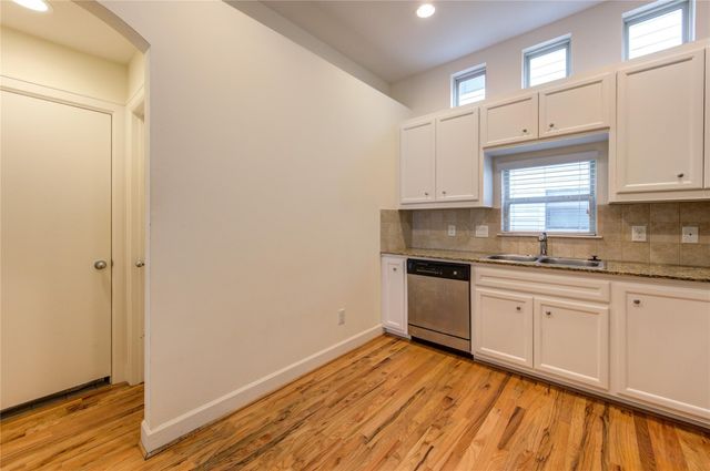 2710 Hullsmith Drive 402, Houston, TX 77063